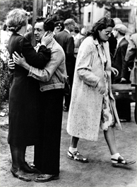 Jewish refugées return to Berlin 1947