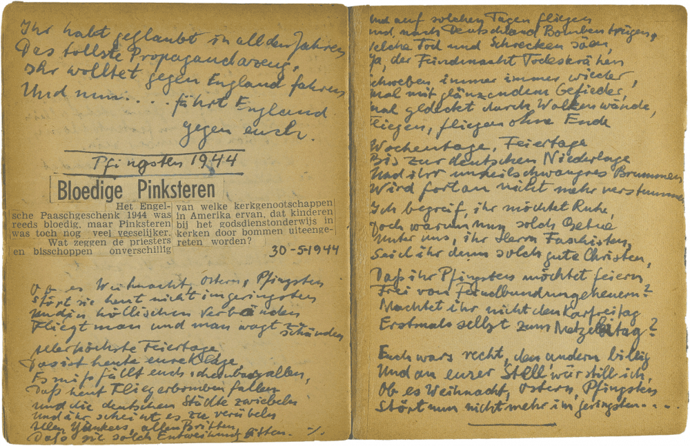 Handschriftlich verfasste Doppelseite mit eingeklebtem Text aus Zeitung und Überschrift Pfingsten 1944.