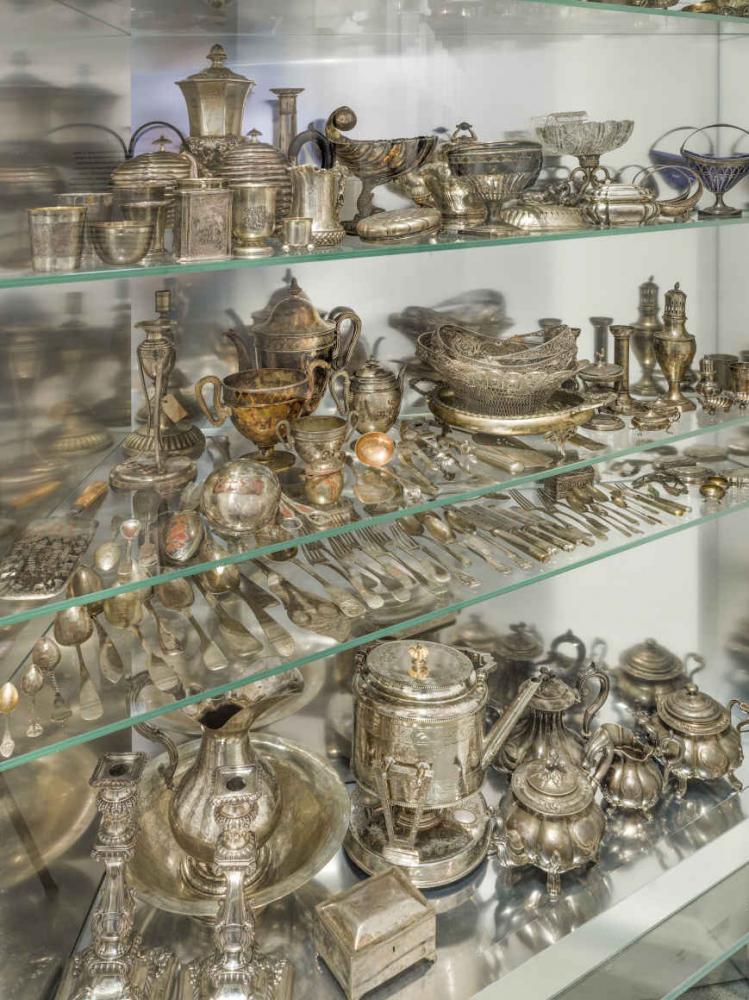 Shelf with silver items