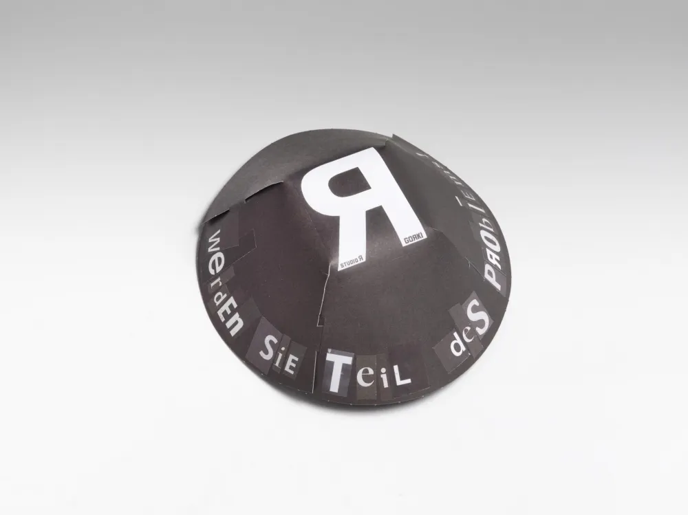 Kippah for cutting out